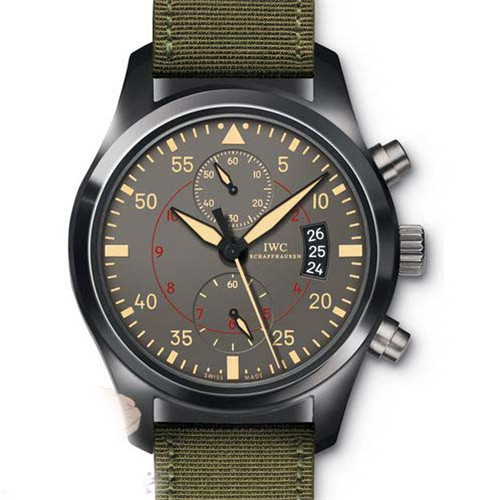 IWC官网一比一，萬國飛行員IW388002 TOP GUN MIRAMAR 海軍空戰部隊MIRAMAR陶瓷机械手錶，军绿色表盘表带，军表系列-万国 IWC