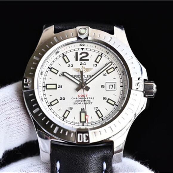 一比一復刻手錶 GF新款百年靈挑戰者自動機械腕錶，超A 1：1百年靈A1731311腕錶，瑞士進口316L精鋼，白色錶盤，復刻2824型機芯，頂級打磨！-百年靈Breilting